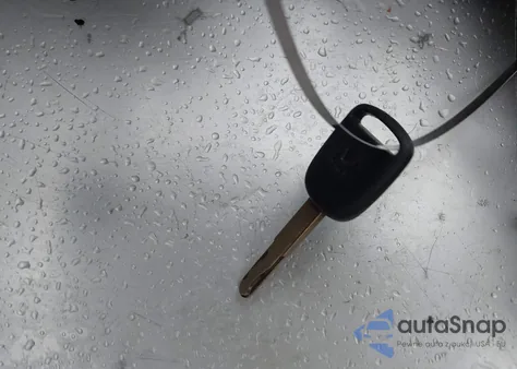 2010 Honda Fit z USA, uszkodzony, nr VIN JHMGE8H27AC037551